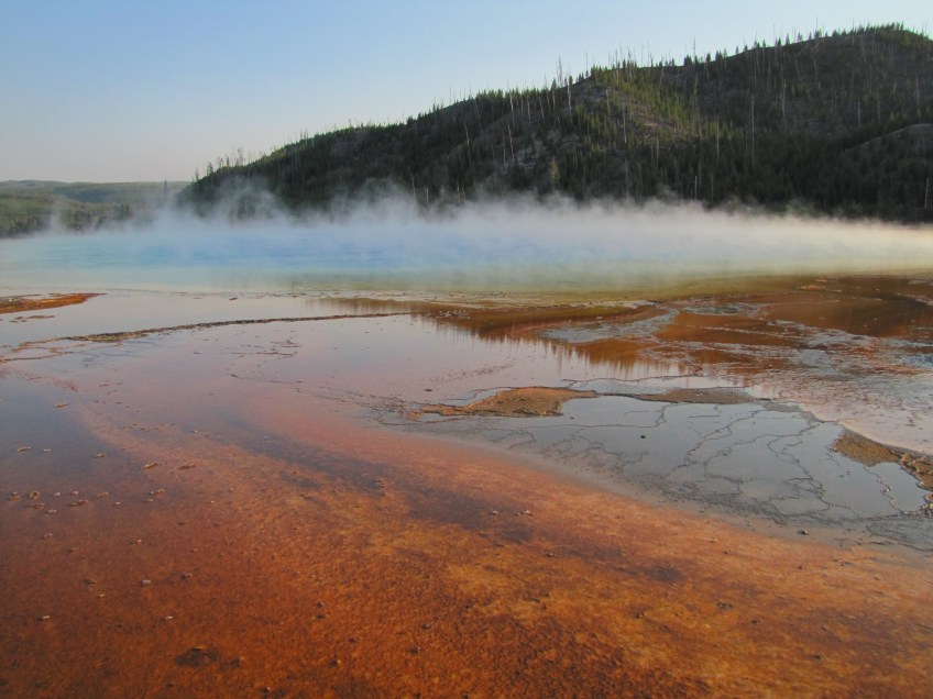 Grand Prismatic Spring vu du sol